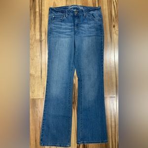 American Eagle Low Rise True Boot Jeans Light Wash Denim Womens 8